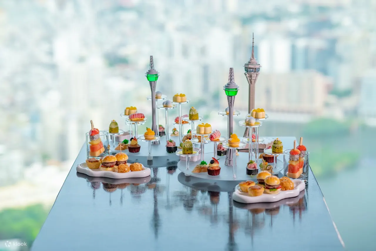 Macau Tower | 360 Cafe | Lunch Buffet, Dinner Buffet, Afternoon Tea